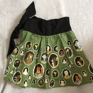 Danica Studio Animal Cameo Apron